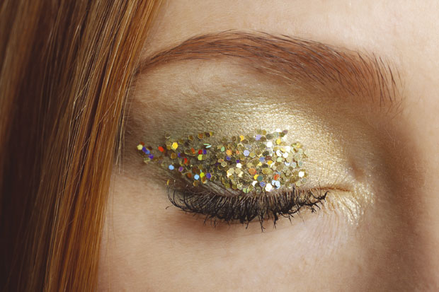 Светлуцаве сенке отварају око